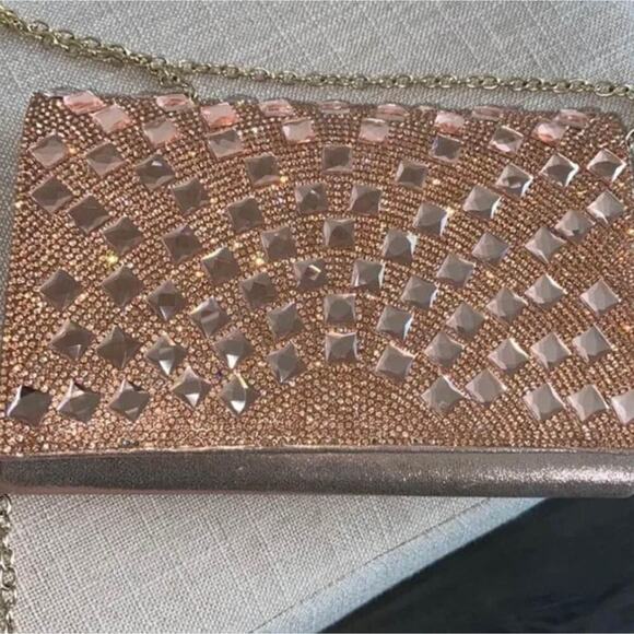 Charming Charlie RSVP Rose gold clutch with detachable gold crossbody - Picture 4 of 5